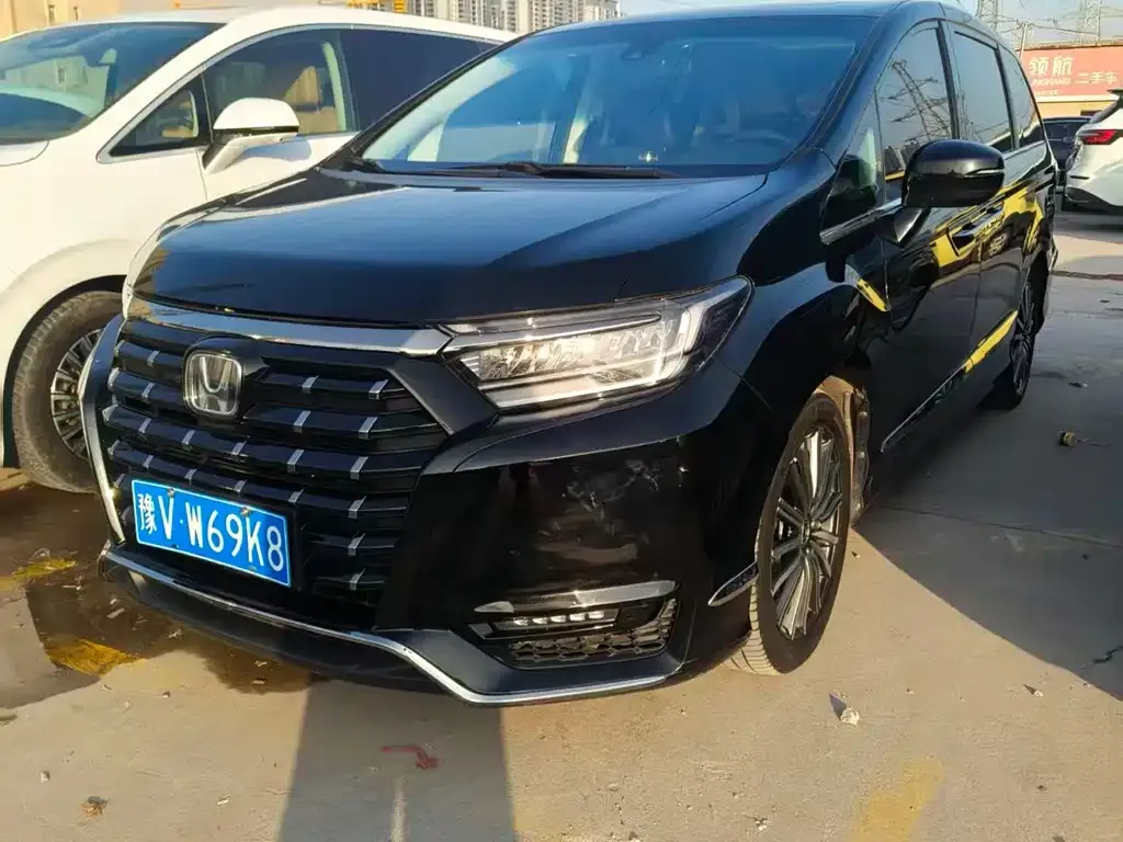 Honda Elysion 2022 из CN, фото 1