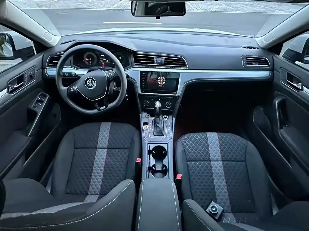 Volkswagen Lamando 2021 из CN, фото 4