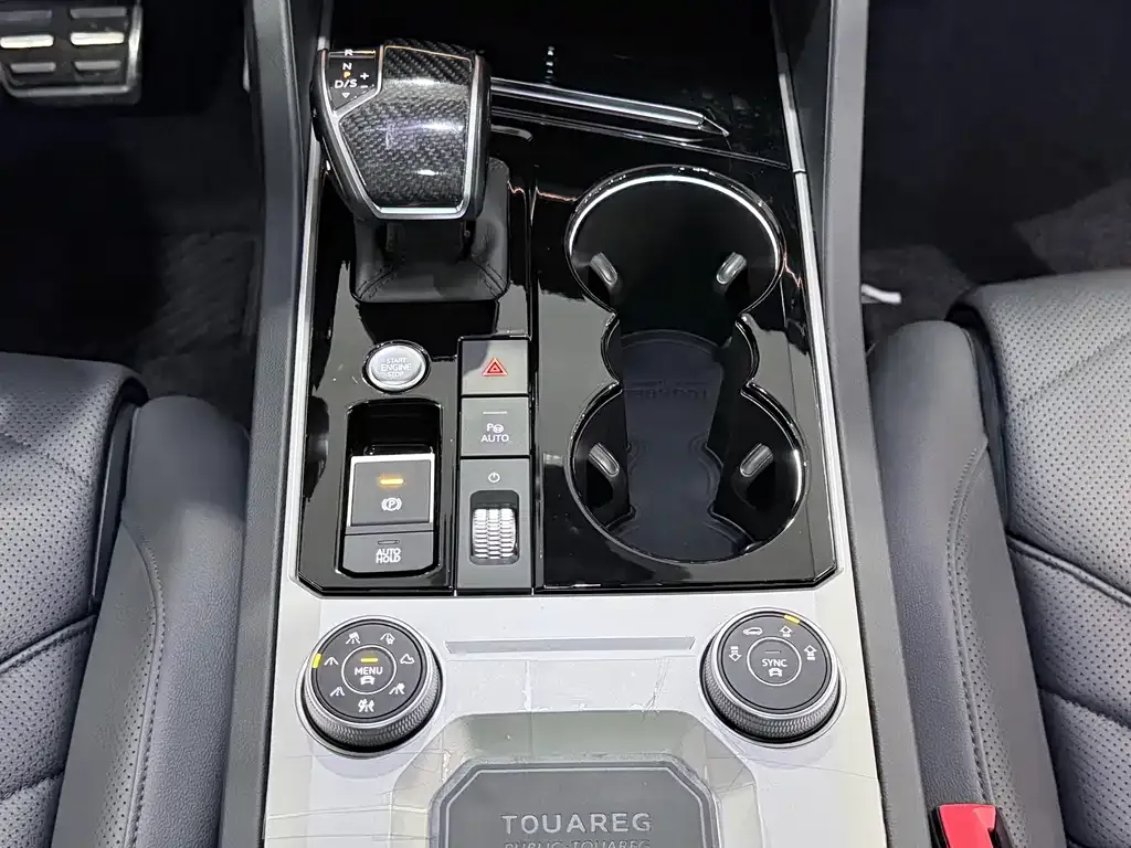 Volkswagen Touareg 2022 из CN, фото 4