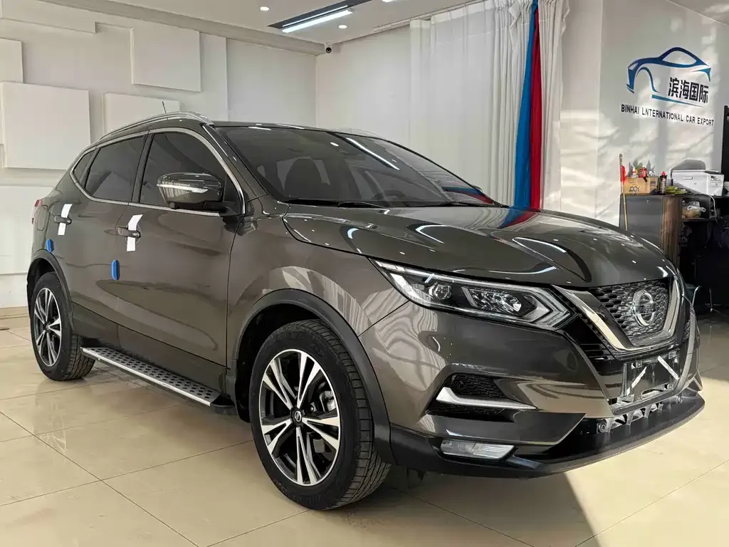 Nissan Qashqai 2021 из CN, фото 2