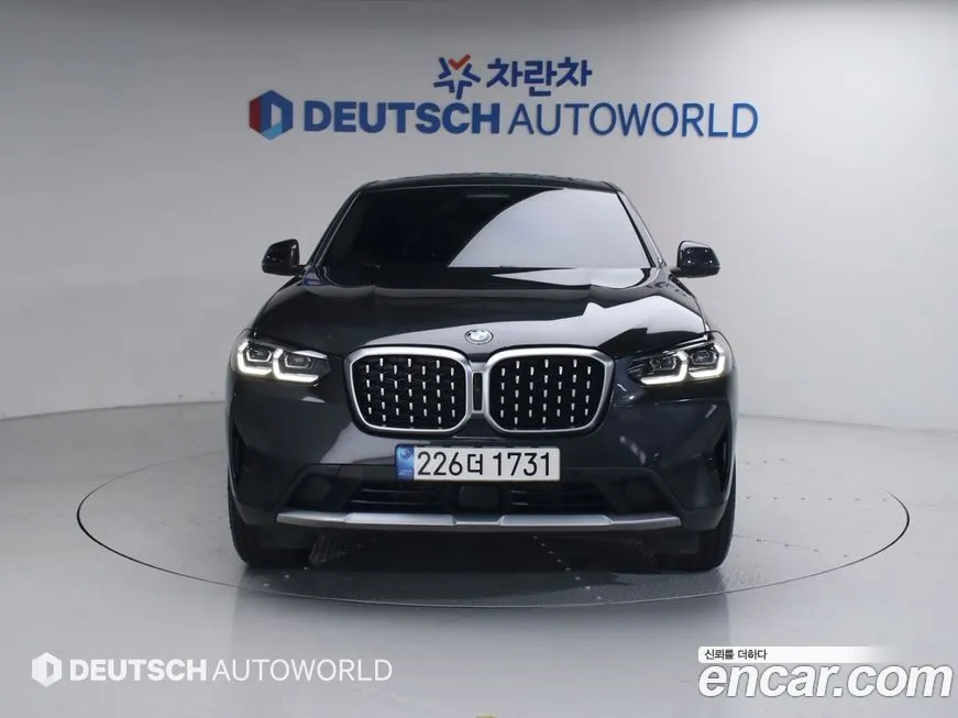 BMW X4 2023 из KR, фото 3