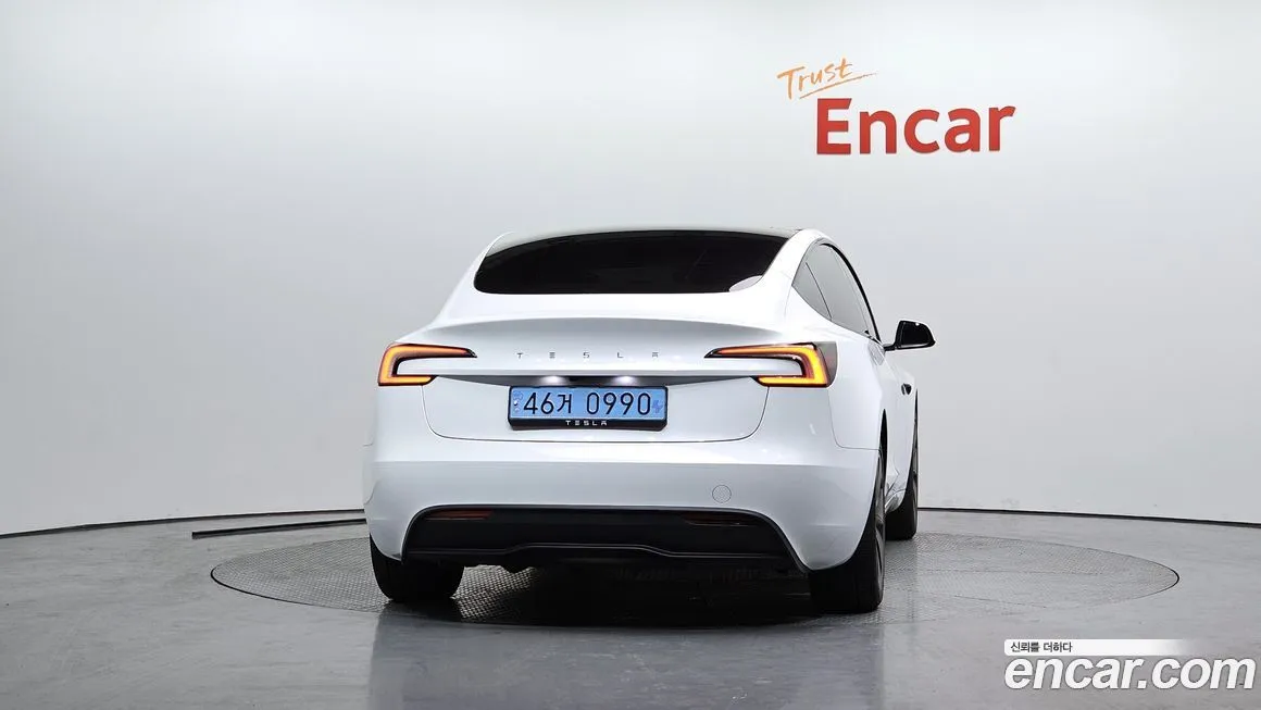 Tesla Model 3 2024 из KR, фото 6