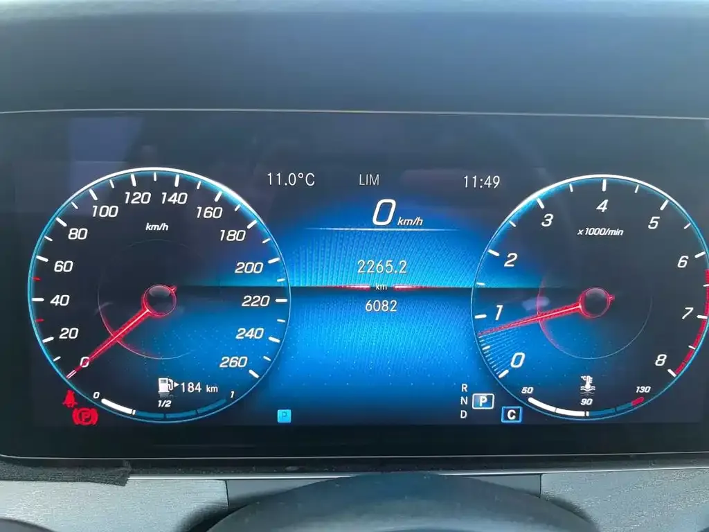 Mercedes-Benz E-Class 2022 из CN, фото 7