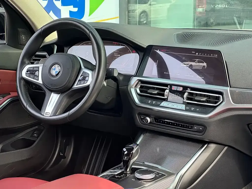 BMW 3 Series 2022 из CN, фото 10