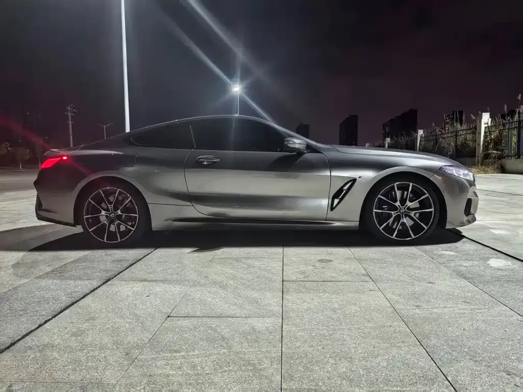 BMW 8 Series 2021 из CN, фото 3