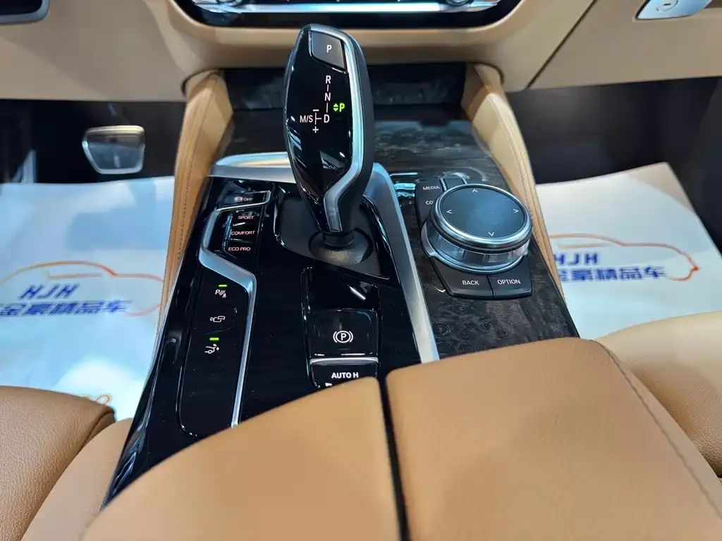 BMW 6 Series GT 2025 из CN, фото 5