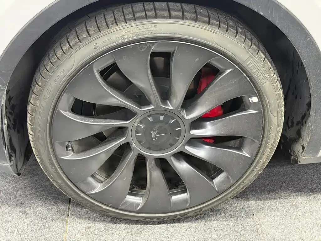 Tesla Model Y 2023 из CN, фото 6