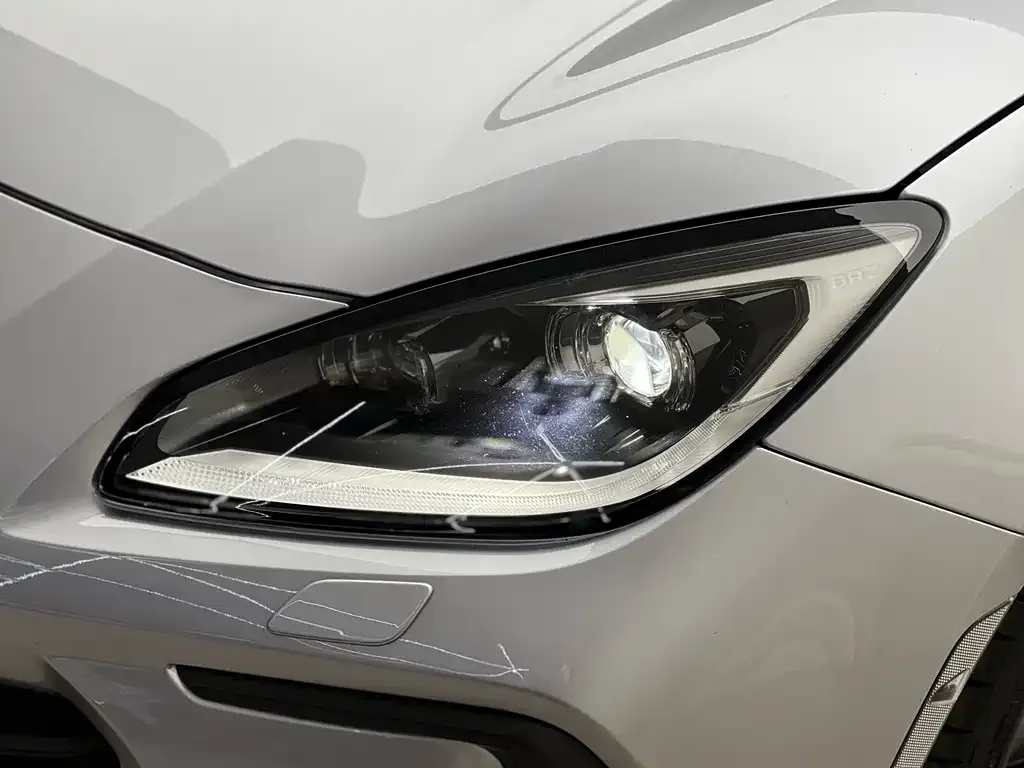 Subaru BRZ 2023 из CN, фото 6