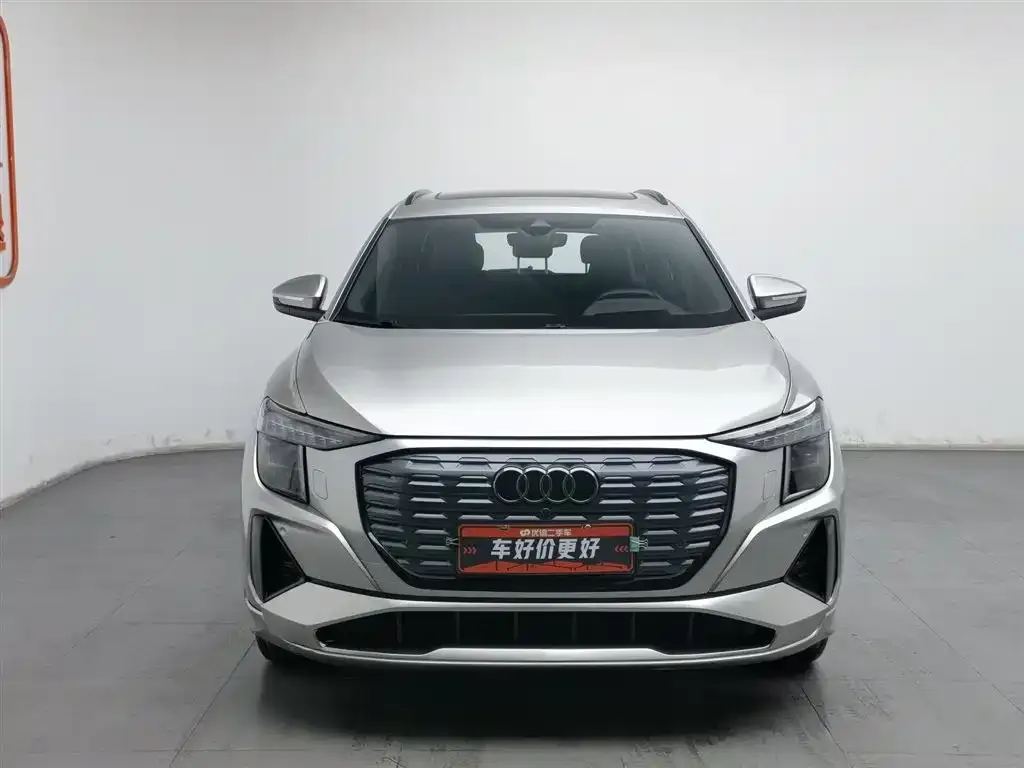 Audi Q5 e-tron 2023 из CN, фото 5