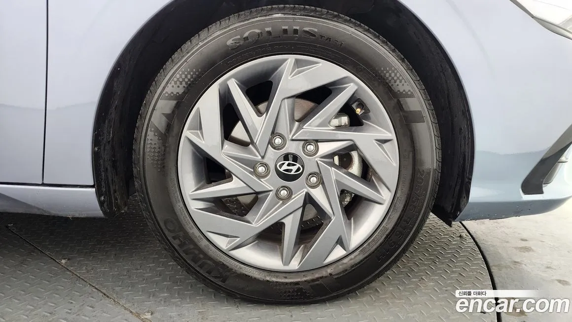 Hyundai AVANTE — фото 9