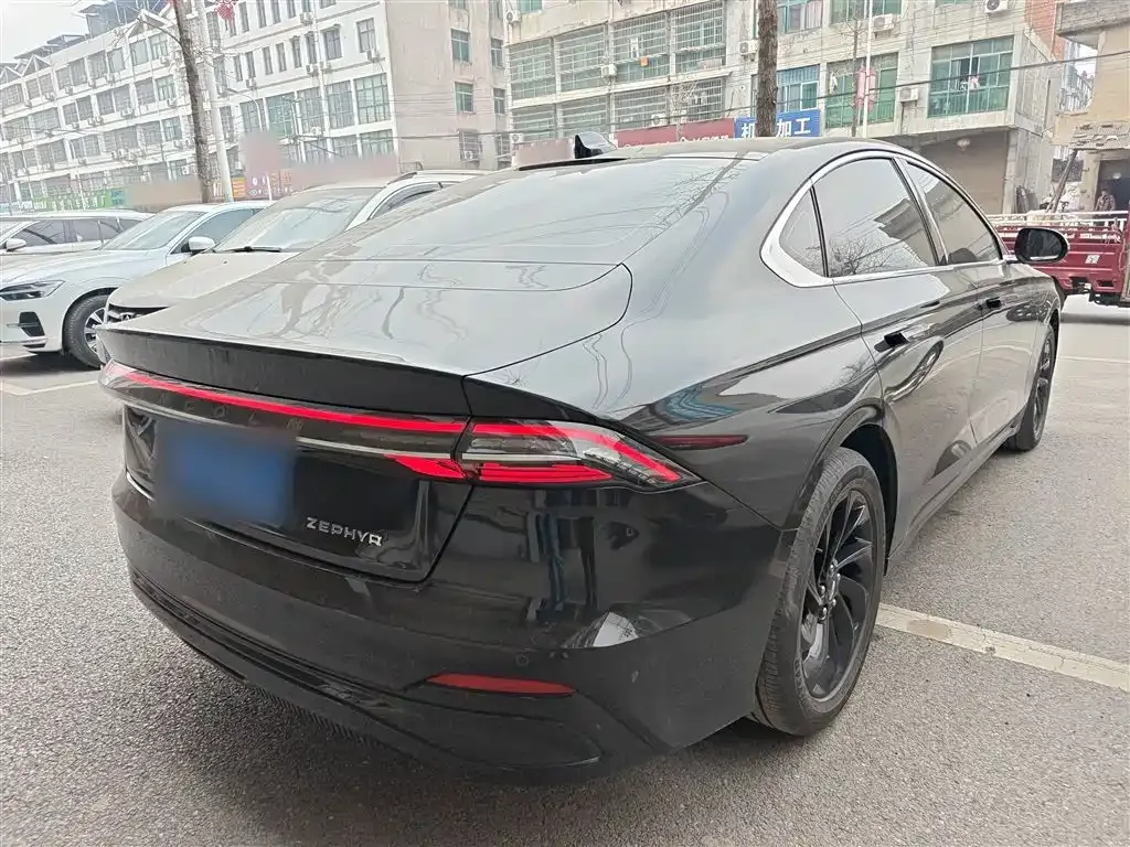 Lincoln Z 2025 из CN, фото 6