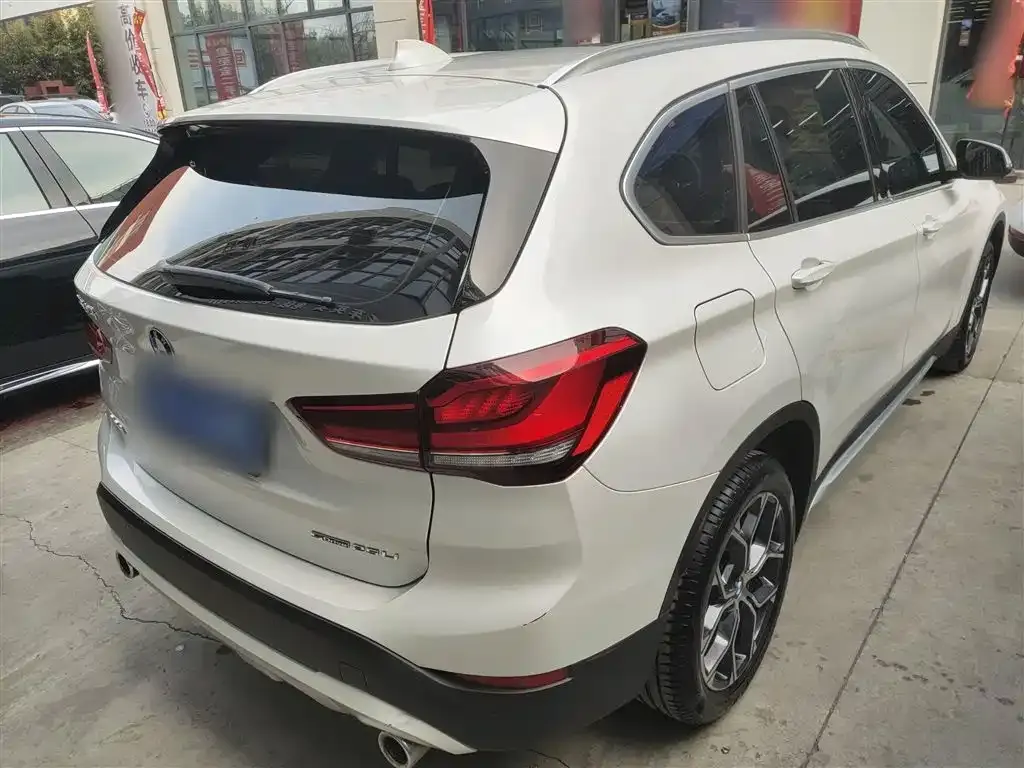 BMW X1 2021 из CN, фото 8