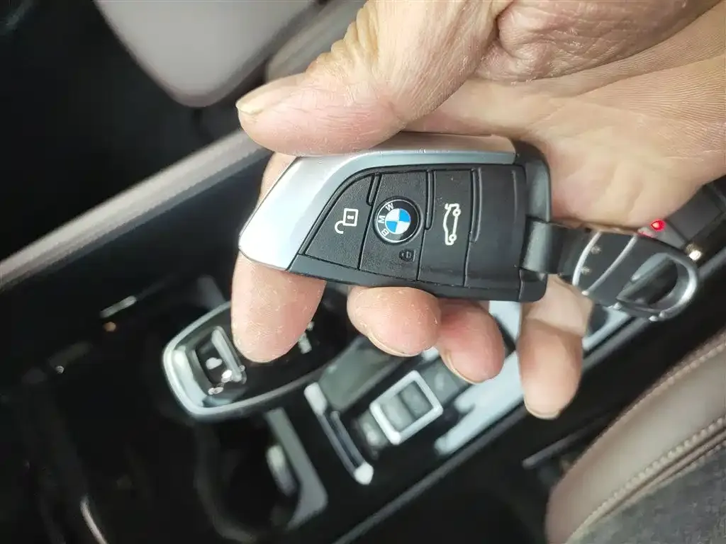 BMW X1 2021 из CN, фото 9