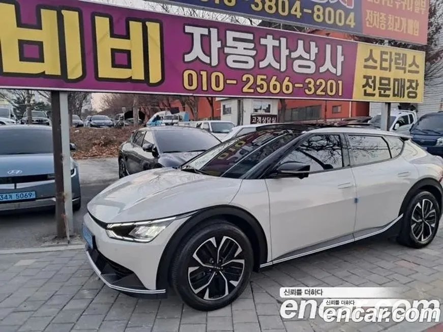 Kia EV6 — фото 1