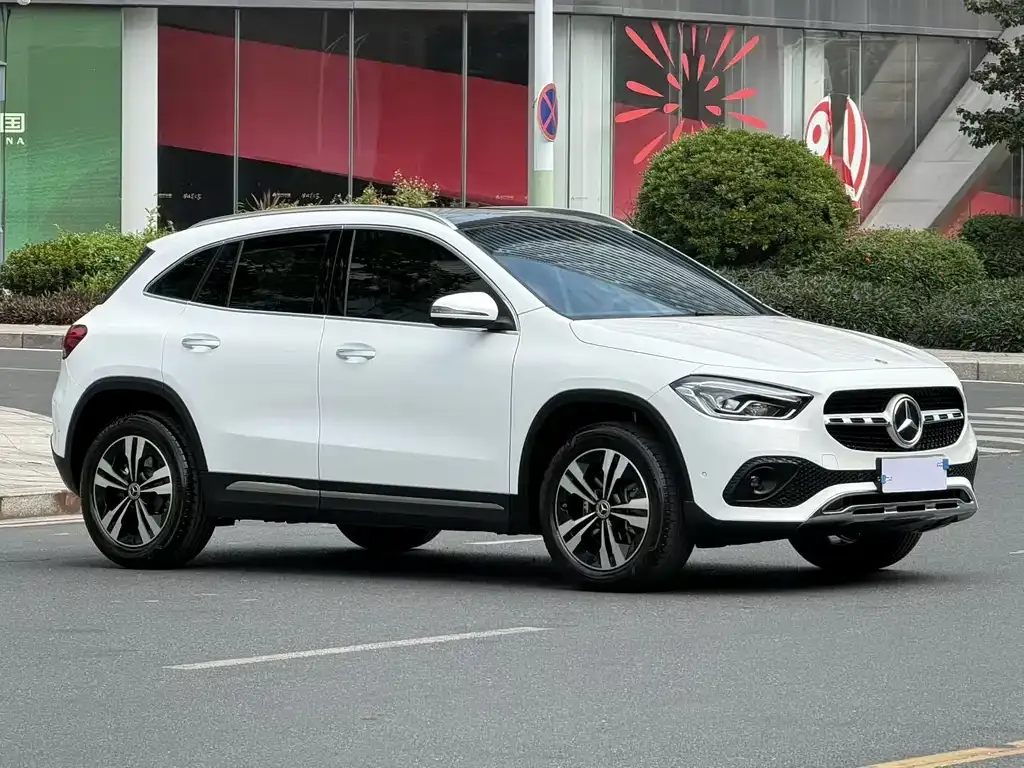 Mercedes-Benz GLA 2023 из CN, фото 9