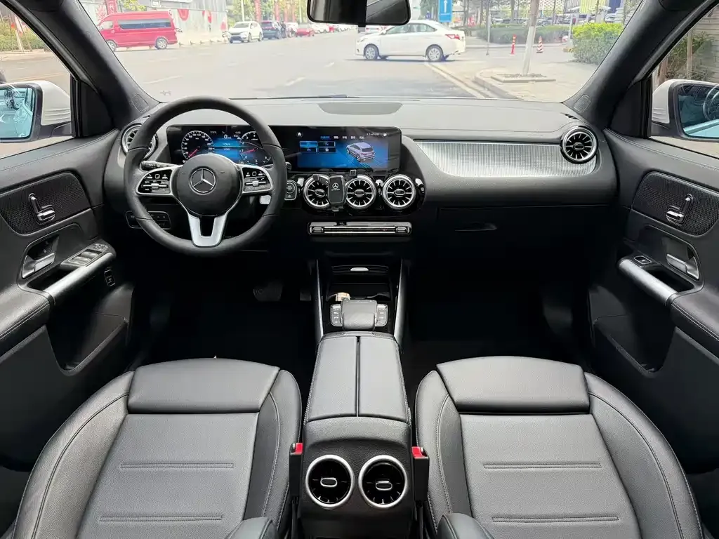 Mercedes-Benz GLA 2023 из CN, фото 5
