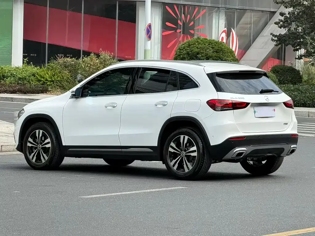 Mercedes-Benz GLA 2023 из CN, фото 6