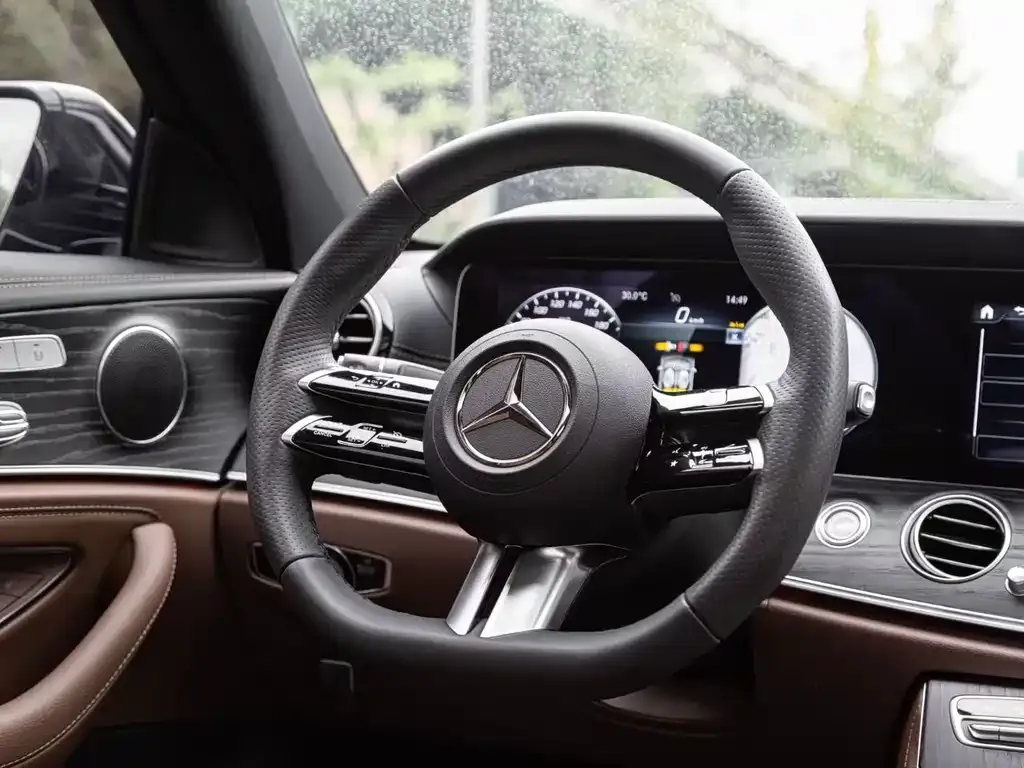 Mercedes-Benz E-Class New Energy — фото 2