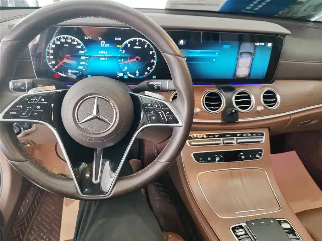 Mercedes-Benz E-Class 2023 из CN, фото 9