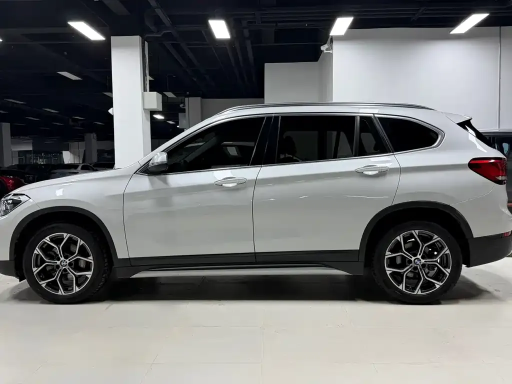 BMW X1 2022 из CN, фото 3