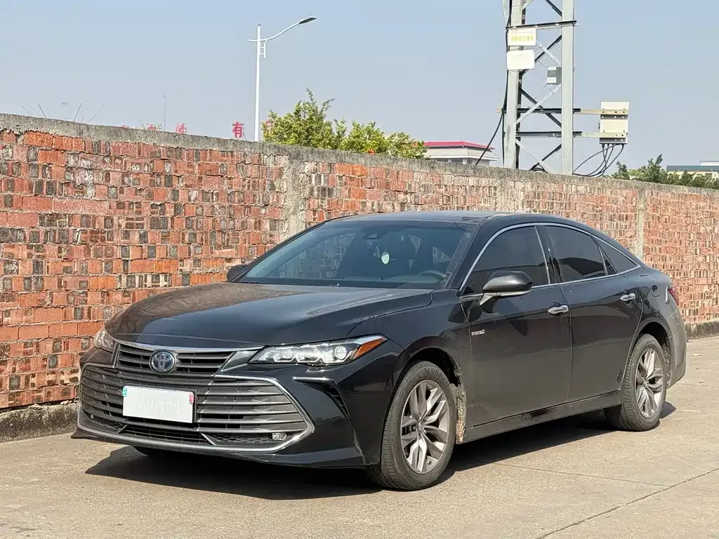 Toyota Avalon 2021 из CN, фото 1