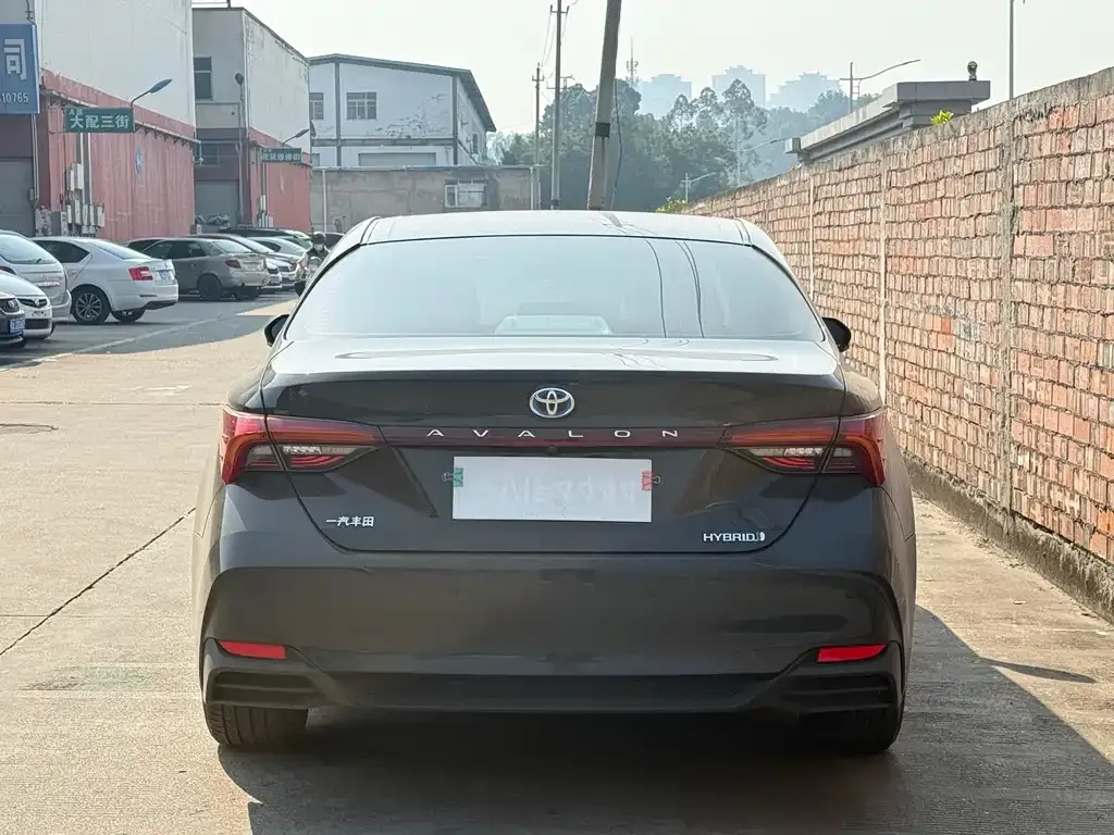 Toyota Avalon 2021 из CN, фото 8