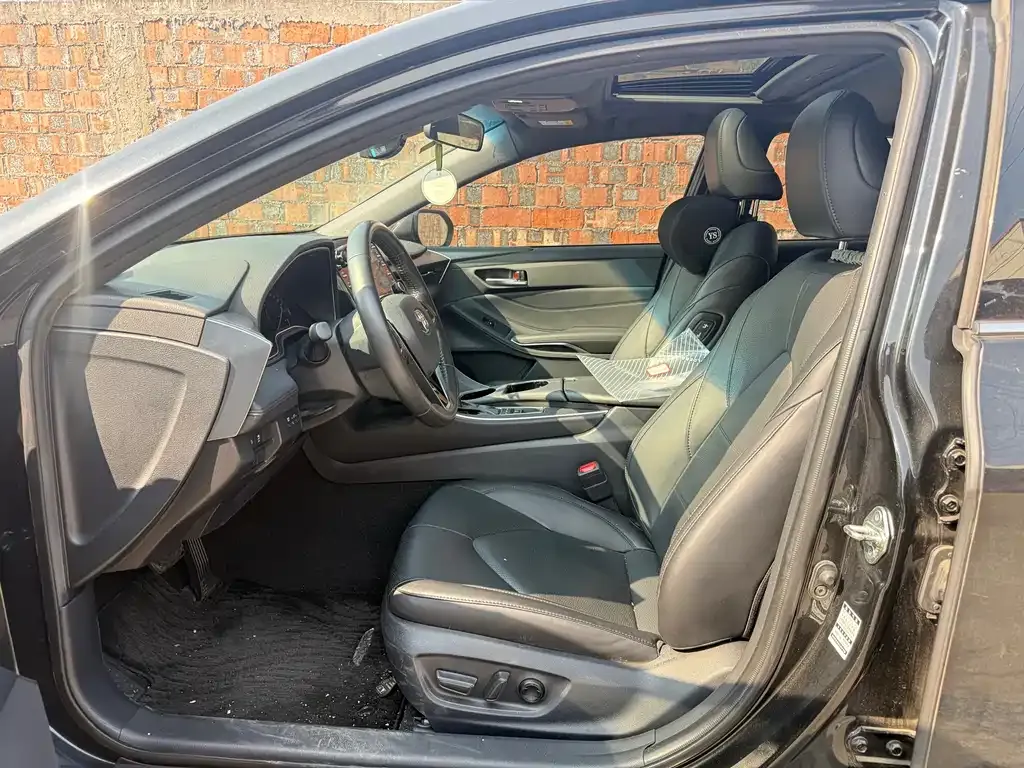 Toyota Avalon 2021 из CN, фото 7