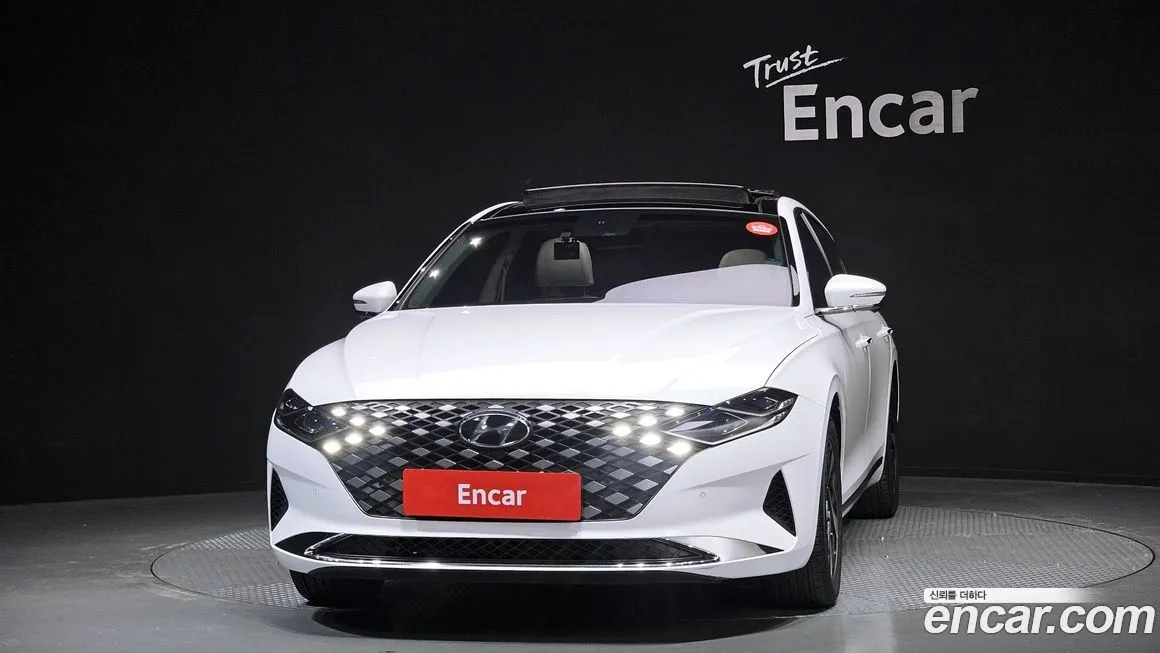 Hyundai Grandeur 2022 из KR, фото 3