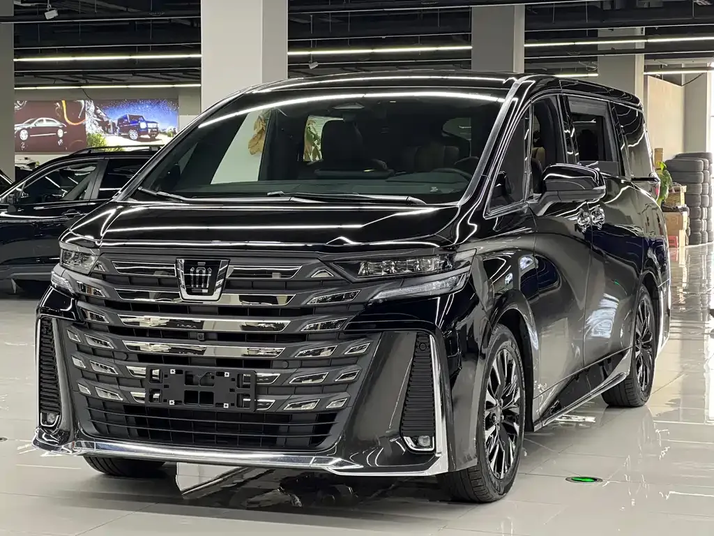 Toyota Vellfire 2025 из CN, фото 1