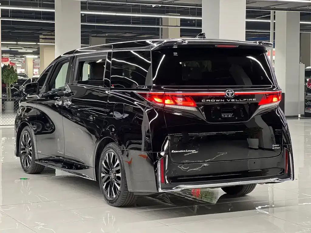 Toyota Vellfire 2025 из CN, фото 3