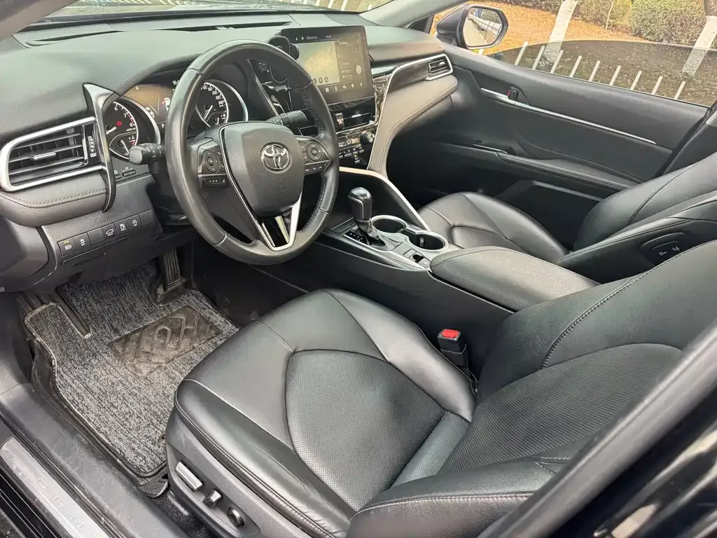 Toyota Camry 2022 из CN, фото 8