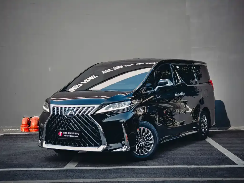 Lexus LM 2023 из CN, фото 1