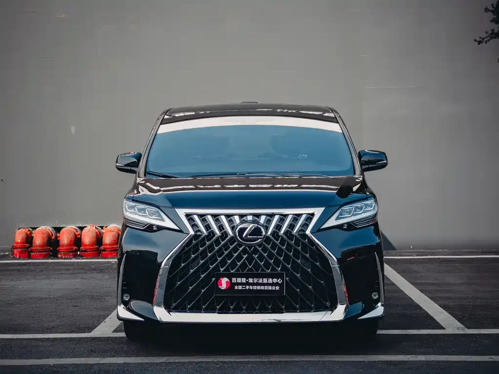 Lexus LM 2023 из CN, фото 8