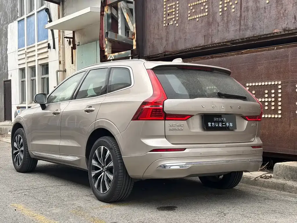 Volvo XC60 2025 из CN, фото 5
