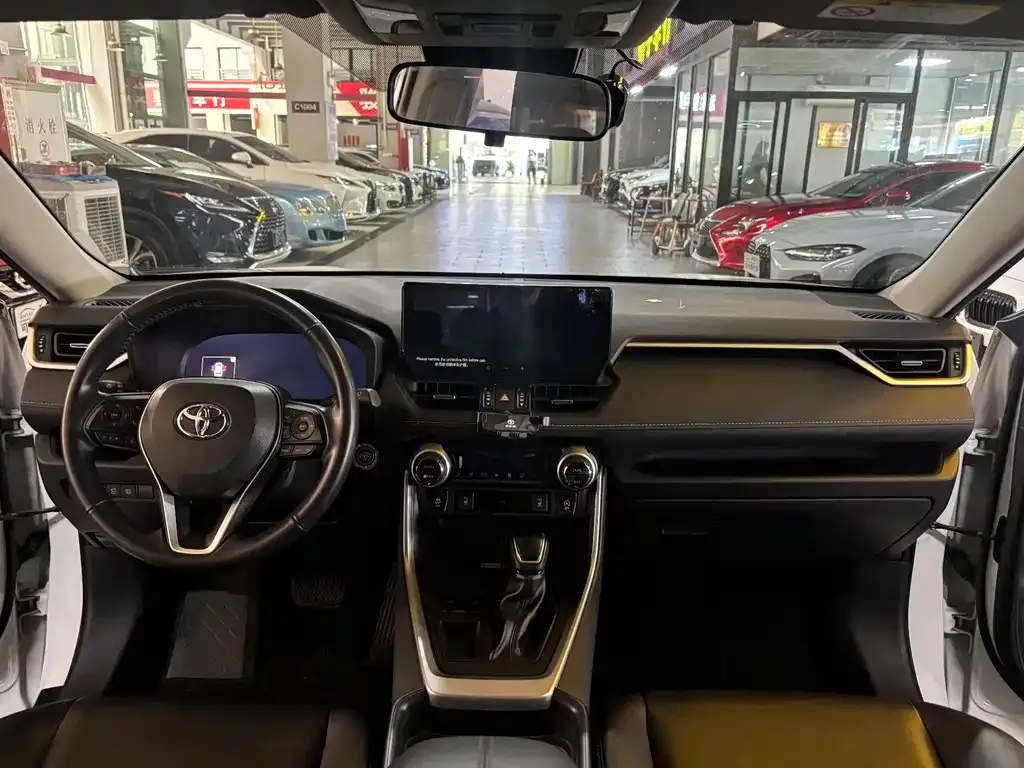 Toyota RAV4 2024 из CN, фото 3