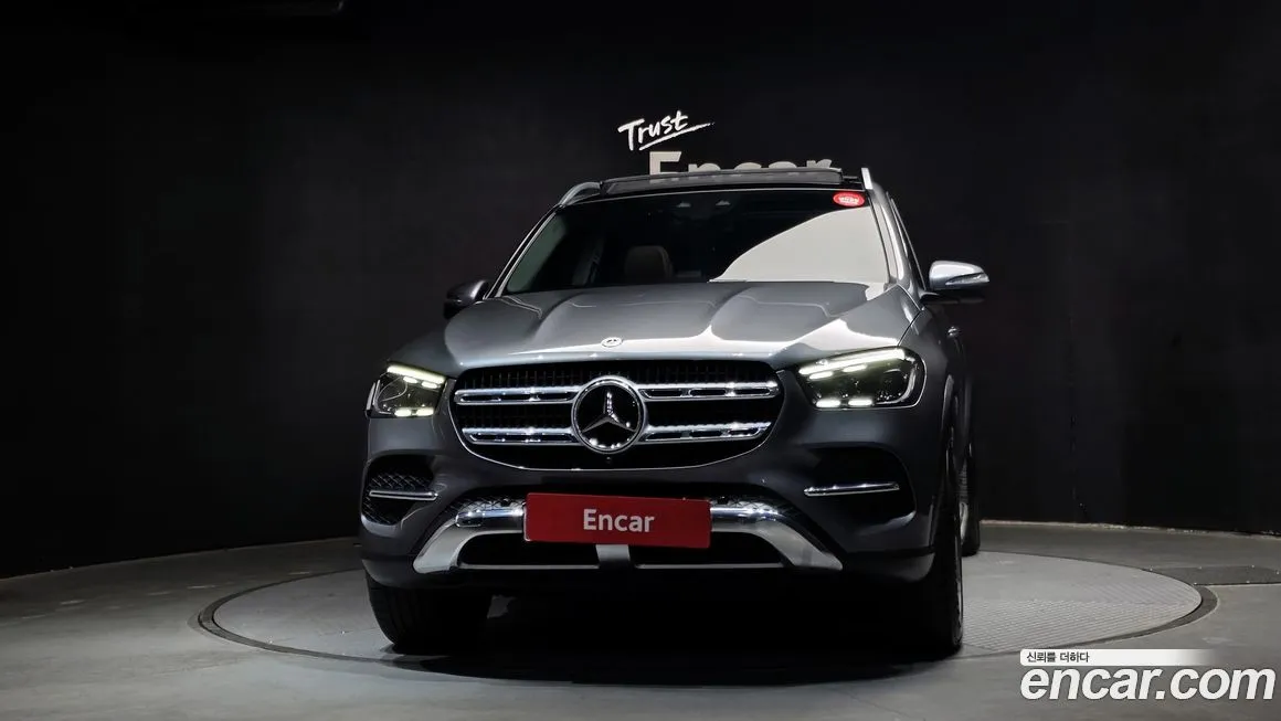 Mercedes-Benz GLE-Class — фото 4