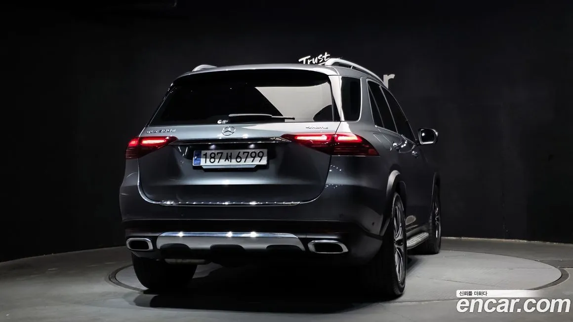 Mercedes-Benz GLE-Class — фото 3