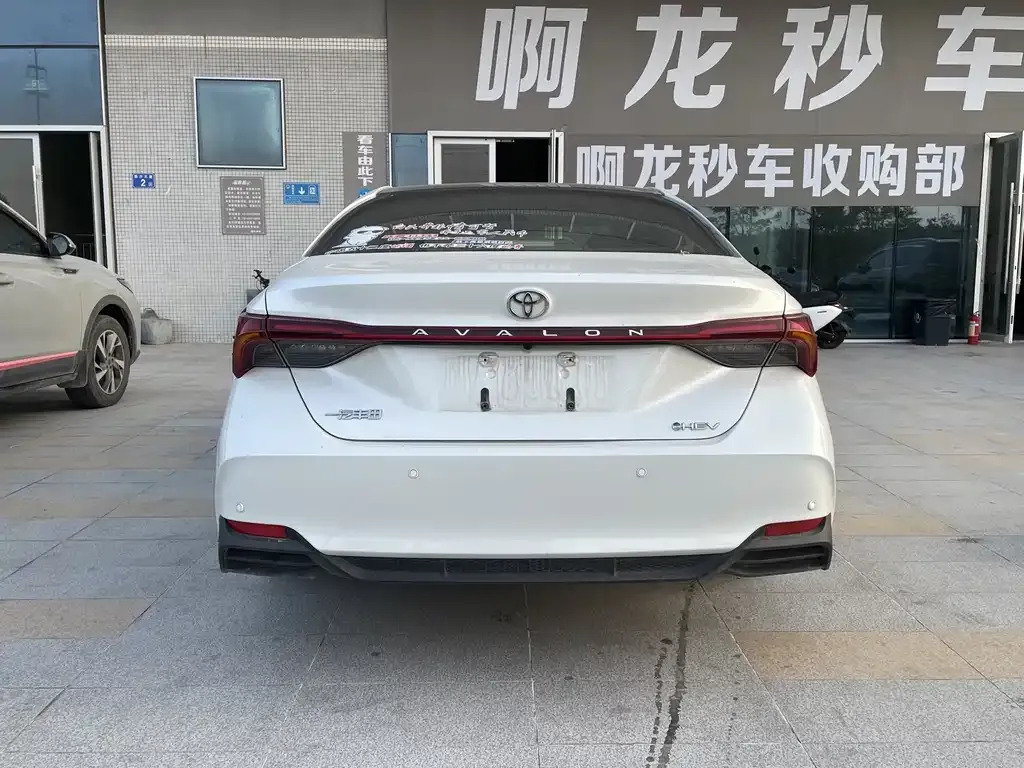 Toyota Avalon 2024 из CN, фото 7