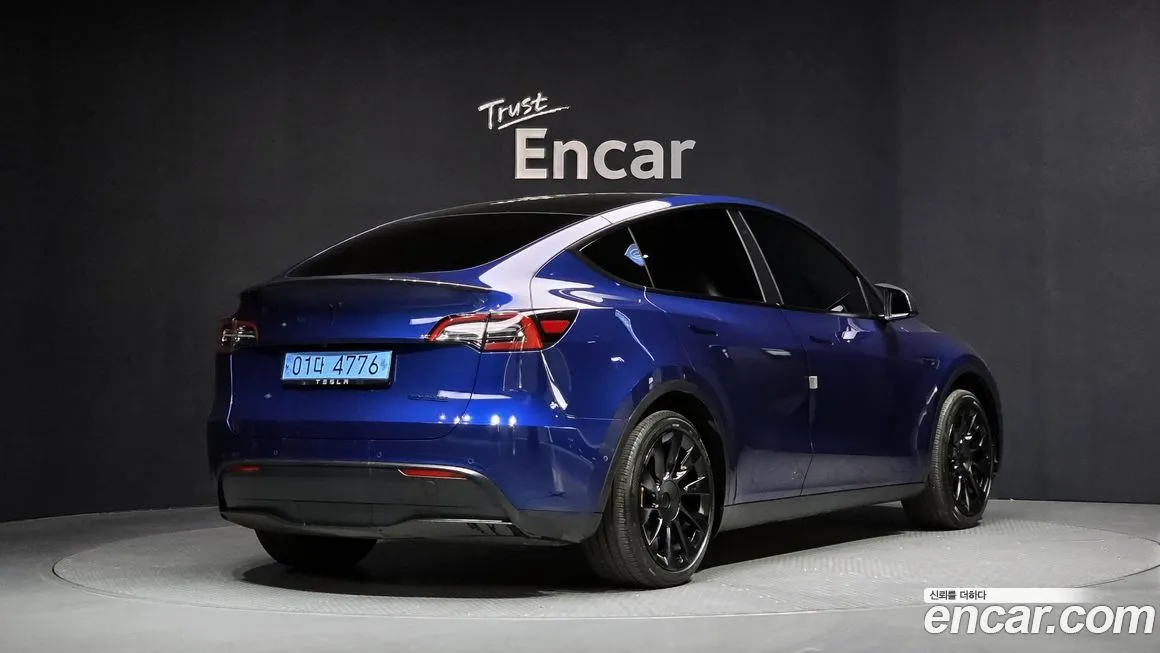 Tesla Model Y 2021 из KR, фото 2