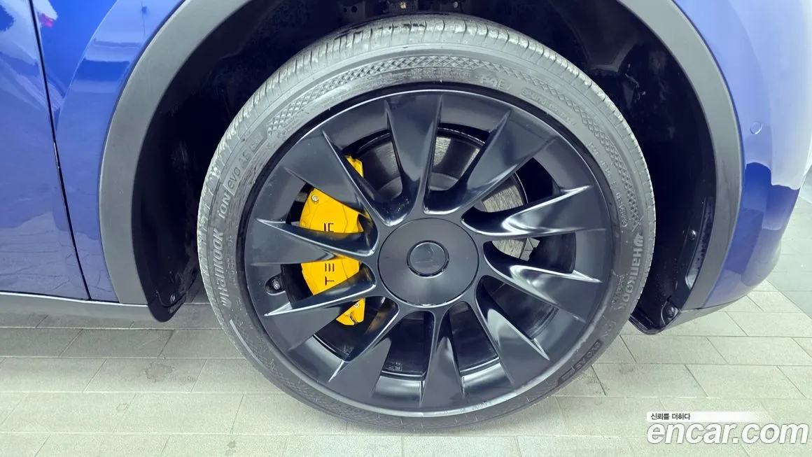 Tesla Model Y 2021 из KR, фото 5