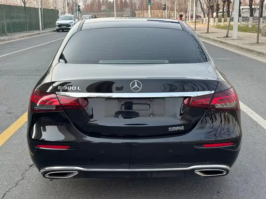 Mercedes-Benz E-Class 2021 из CN, фото 2