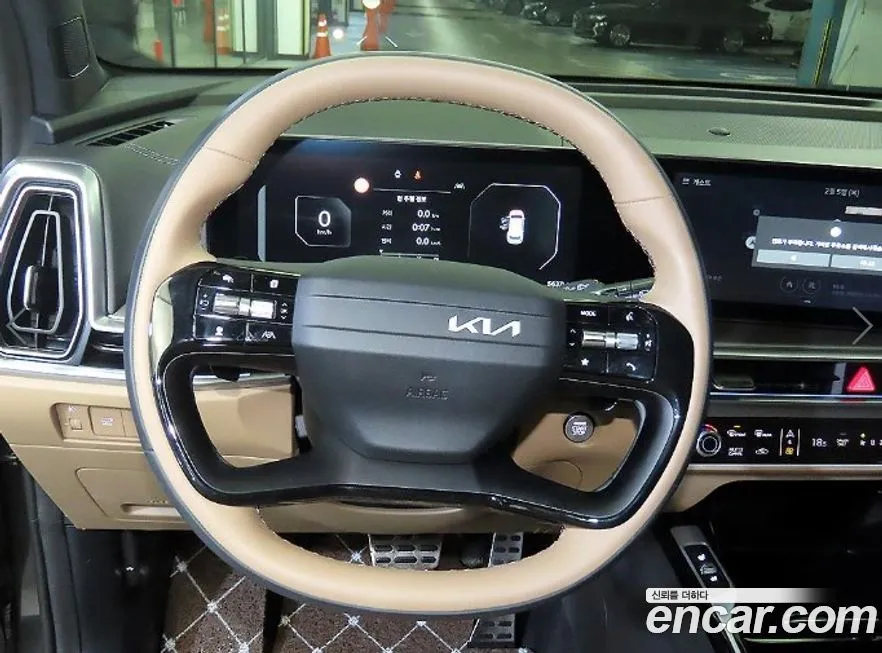 Kia Sorento — фото 5