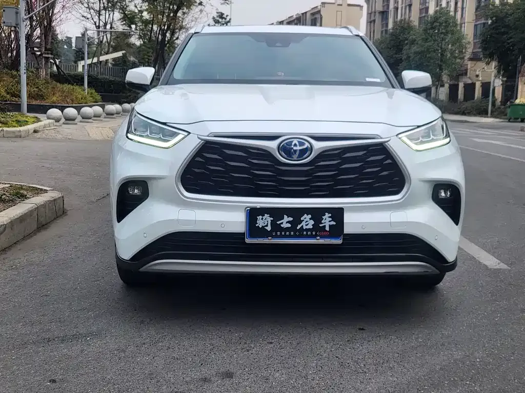 Toyota Highlander 2023 из CN, фото 10