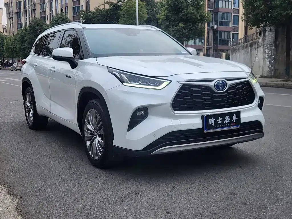 Toyota Highlander 2023 из CN, фото 8