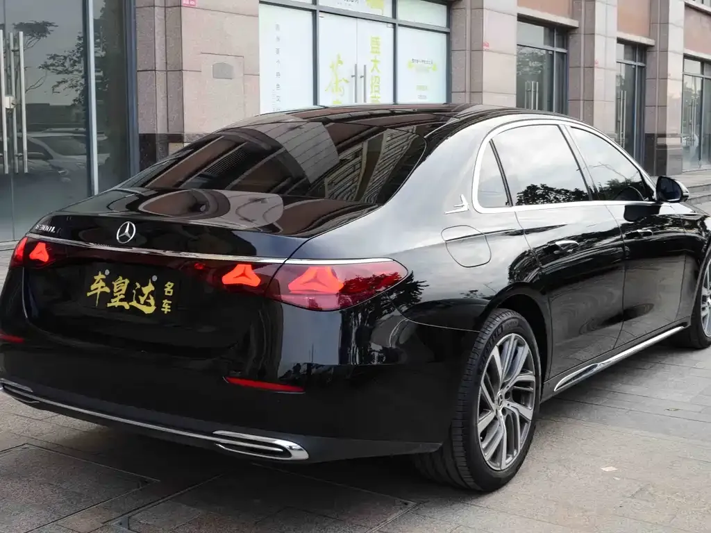 Mercedes-Benz E-Class 2024 из CN, фото 4