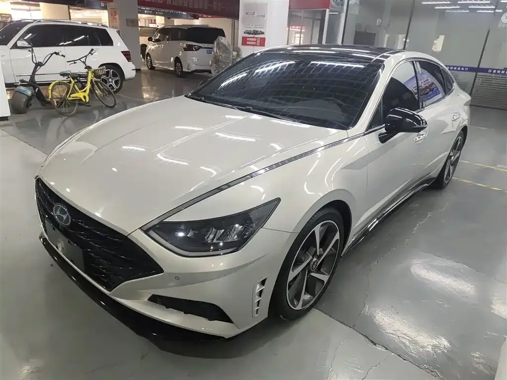 Hyundai Sonata 2021 из CN, фото 1