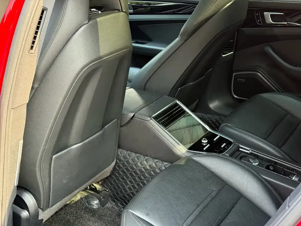 Porsche Panamera 2021 из CN, фото 4