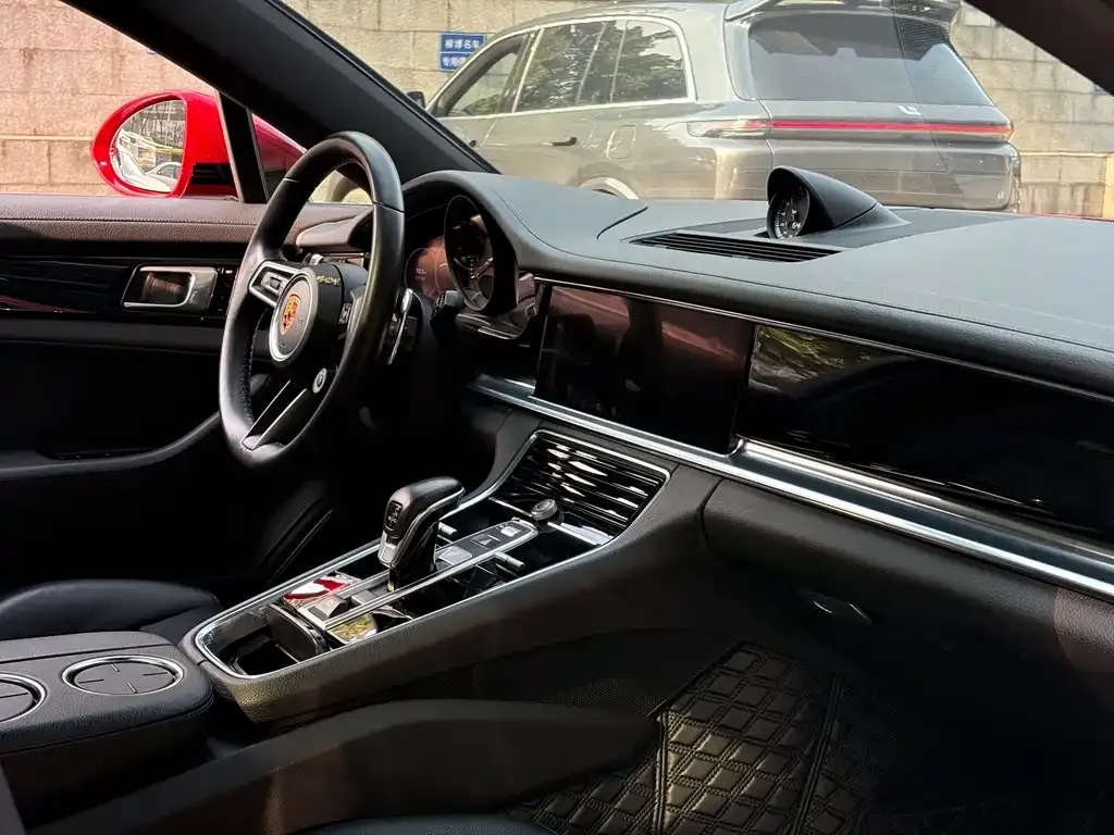 Porsche Panamera 2021 из CN, фото 2