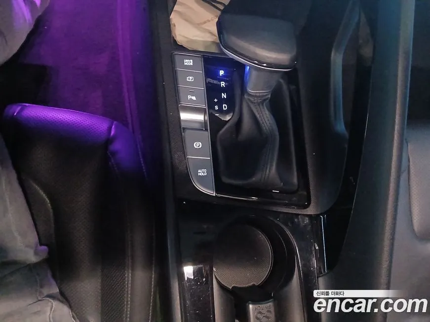Hyundai AVANTE — фото 10