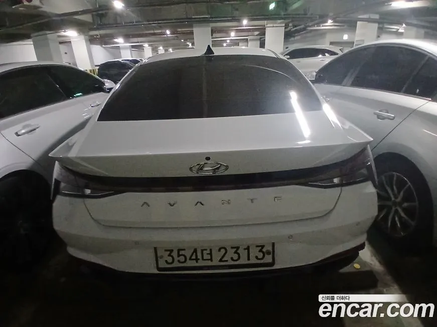 Hyundai AVANTE — фото 3